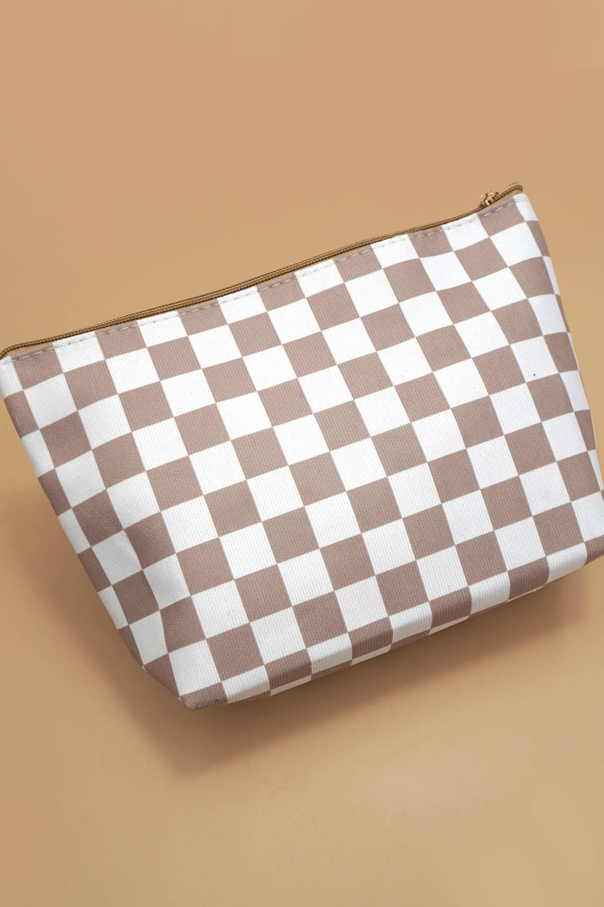 TRAVEL POUCH