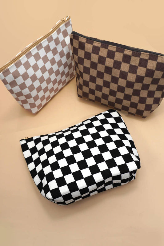 TRAVEL POUCH